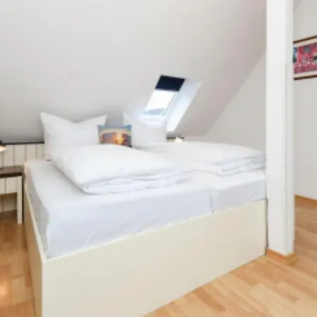 Haus Strandkorb Strandkob 4 *